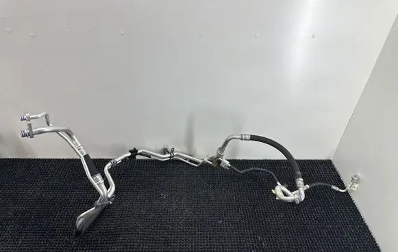 Jaguar XE Air conditioning (A/C) pipe/hose GX7319A834DB GX7319N648BB