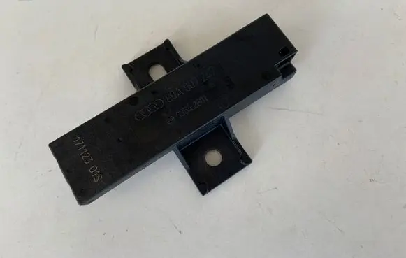 Audi Q5 SQ5 Keyless (KESSY) go control unit/module 80A907247