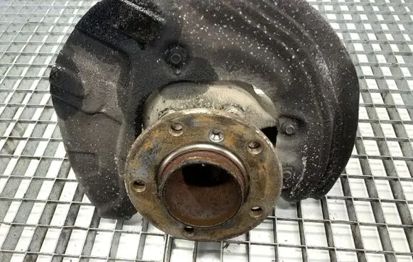 BMW X1 E84 Front wheel hub spindle knuckle 