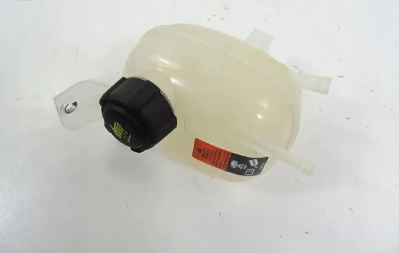 Nissan Micra K14 Coolant expansion tank/reservoir