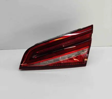 Audi A3 S3 8V Tailgate rear/tail lights 8V4945094C