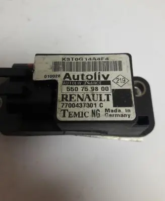 Renault Scenic I Airbag deployment crash/impact sensor 7700437301C 550759800