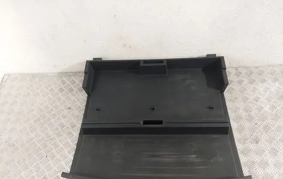 Toyota Avensis T270 Trunk/boot floor carpet liner 6499305030