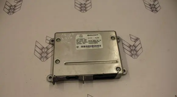 Mercedes-Benz ML W164 Bluetooth control unit module A2198200926