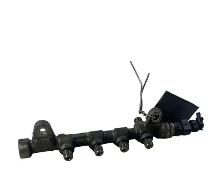 Opel Insignia A Fuel main line pipe 55576177 0445214221