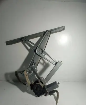 Toyota Yaris Front door window regulator motor 106282XXX