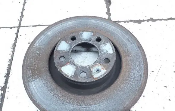 Audi A6 S6 C6 4F Front brake disc
