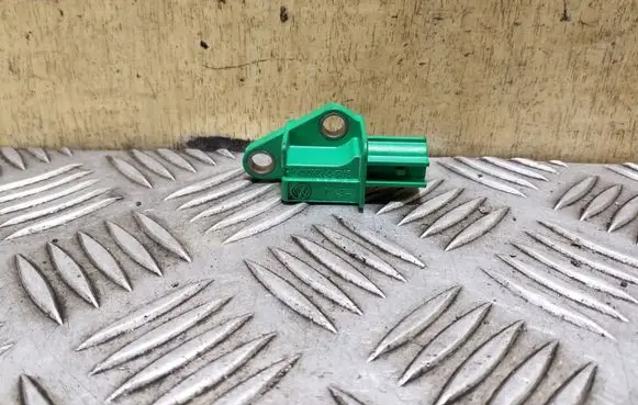 Audi Q7 4L Airbag deployment crash/impact sensor 1K0909606C 5WK43544