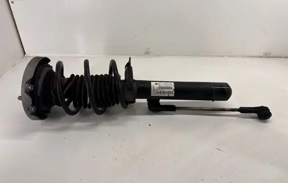 BMW X1 F48 F49 Front shock absorber/damper 6882849 31316882849