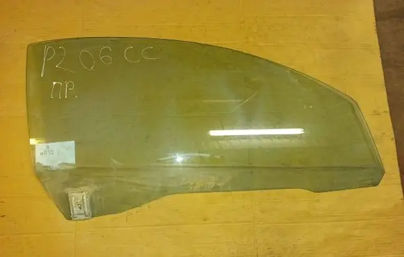 Peugeot 206 CC Front door window/glass (coupe) 