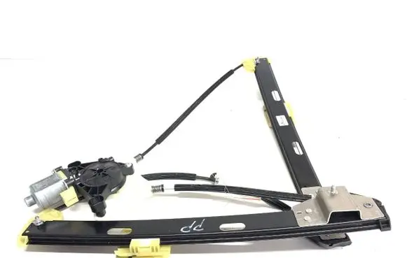 Volkswagen T-Roc Front door window regulator with motor 2GA837462F
