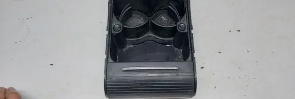 Cup holder front
