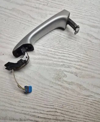 Volvo XC70 Rear door exterior handle 30753786