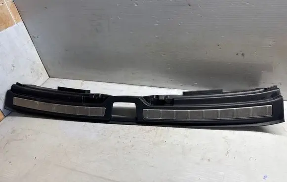 Volvo XC40 Trunk/boot sill cover protection 31440884