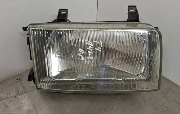 Volkswagen Transporter - Caravelle T4 Headlight/headlamp 7R0144438