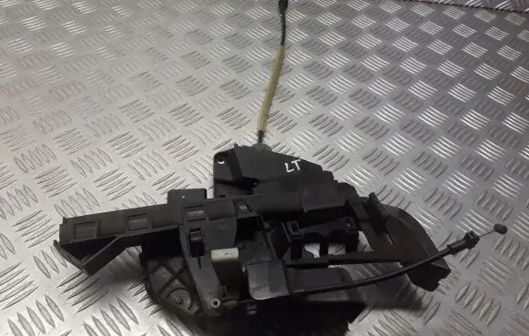 Ford Focus Rear door lock 4M5AA26413EC
