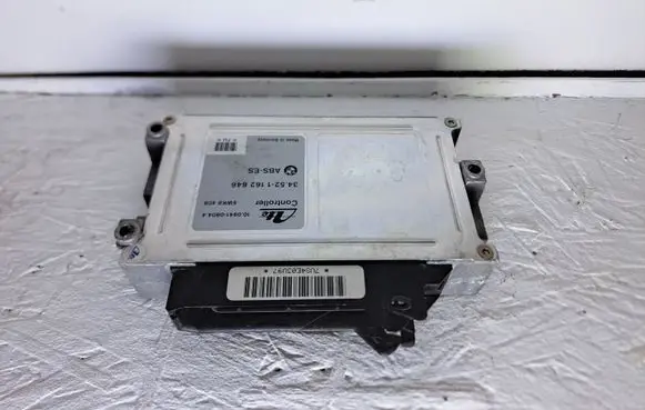 Acura ILX ABS control unit/module 34521162646 10094108044 5WK8408