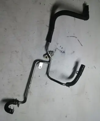 Volkswagen Golf VI Fuel line pipe 03L201360R