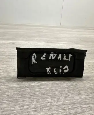 Renault Clio III Tailgate opening switch 8200076256