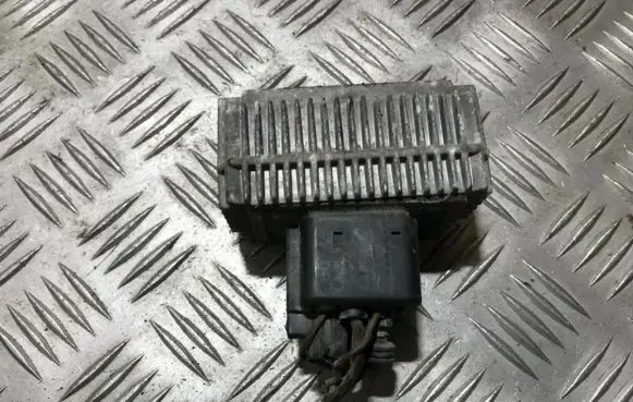 Opel Sintra Glow plug pre-heat relay 90508974 51299001