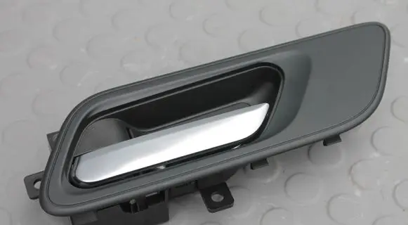 Nissan Qashqai J12 Front door interior handle 806716UA0A 806836UA0D 80671-6UA0A