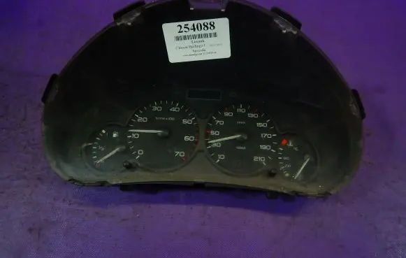 Citroen Berlingo Speedometer (instrument cluster) 9659364180