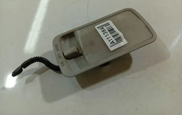 Toyota Corolla Verso AR10 Rear seat light 