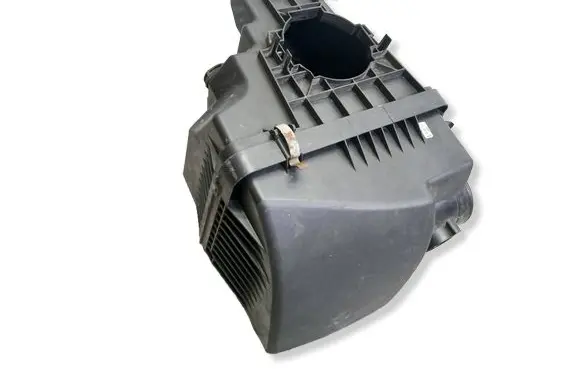 Mazda 6 Air filter box SH01133AY K3006