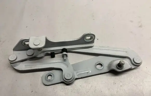 Chevrolet Camaro Tailgate/trunk/boot hinge 84045964