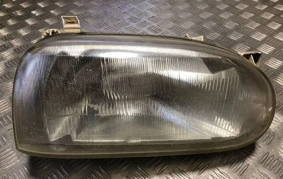 Volkswagen Golf III Headlight level adjustment motor 1H0941295C