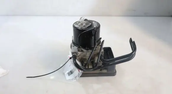 Ford C-MAX I ABS Pump