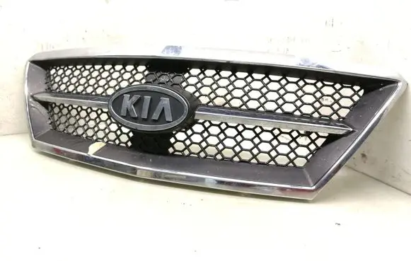 KIA Sorento Front bumper upper radiator grill 863503E010