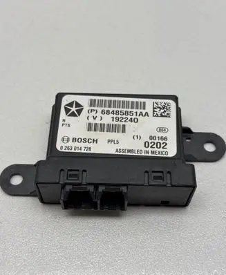 Chrysler Pacifica Parking PDC control unit/module 68485851AA 0263014728