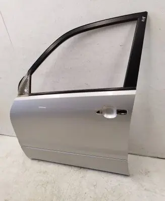 Suzuki Grand Vitara II Front door