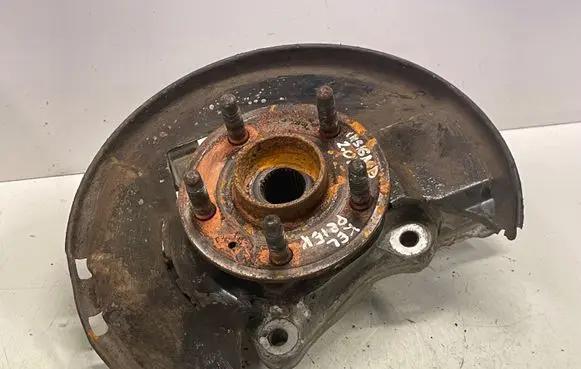Opel Insignia A Front wheel hub