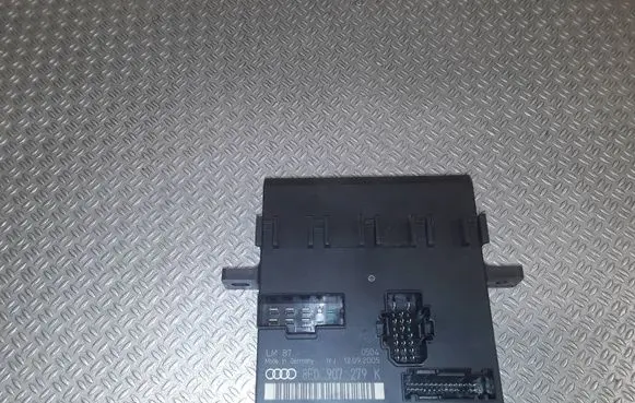 Audi A4 S4 B7 8E 8H Comfort/convenience module 8E0907279K