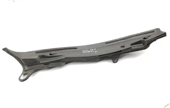 Honda Civic IX Fender end trim 