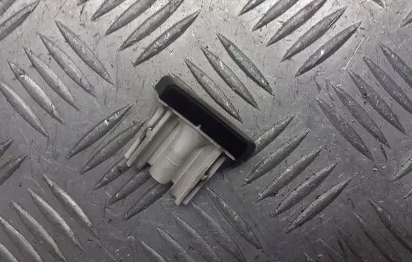 Mercedes-Benz A W168 Central locking switch button 