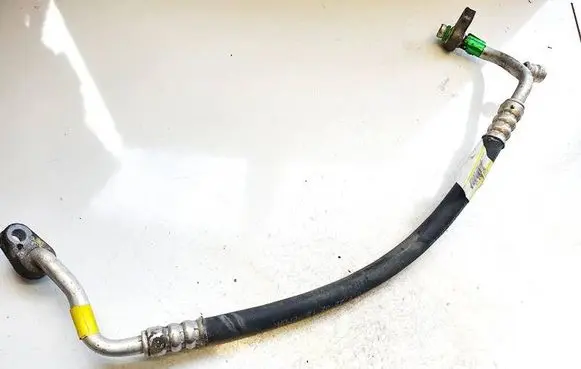 Air conditioning (A/C) pipe/hose