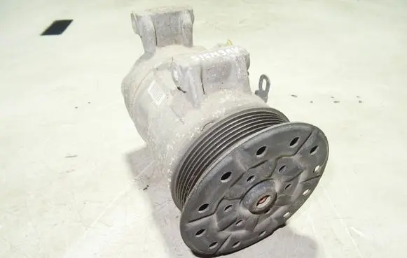 Toyota Avensis T270 Air conditioning (A/C) compressor (pump) 5SE12C GE4472601258