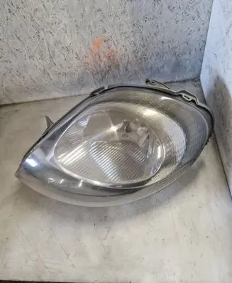Renault Trafic II (X83) Headlight/headlamp 7700311371
