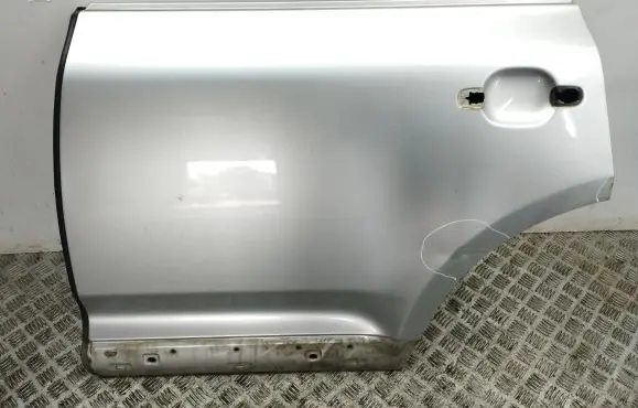 Porsche Cayenne (9PA) Rear door