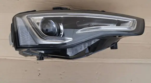 Audi A5 Headlight/headlamp 8T0941006C 030127427204