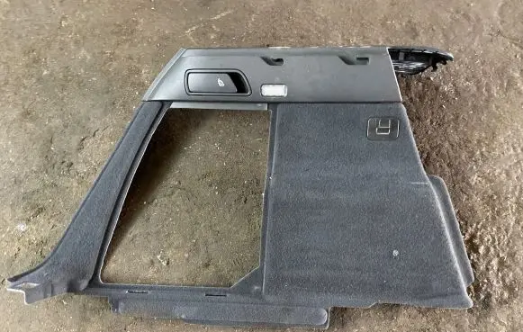 Audi Q5 SQ5 Trunk/boot side trim panel 8R0863879D