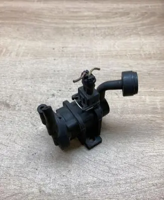 Opel Vectra C Vacuum valve 09158200