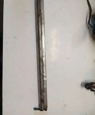 Volvo XC90 Fuel main line pipe 8658593