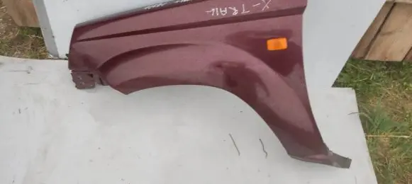 Nissan X-Trail T30 Fender