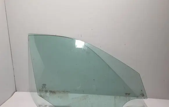 Volvo XC90 Front door window glass four-door 31352945
