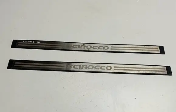 Volkswagen Scirocco Foot area side trim 1K8071305 1K8071305T1