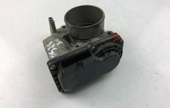 Mazda 3 I Throttle valve 65J0